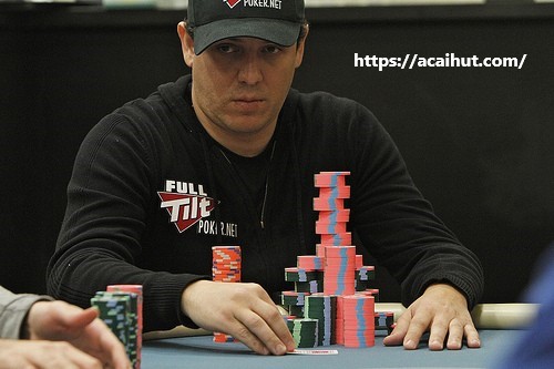 Carlos Mortensen, Pemenang Acara Utama World Series of Poker 2001